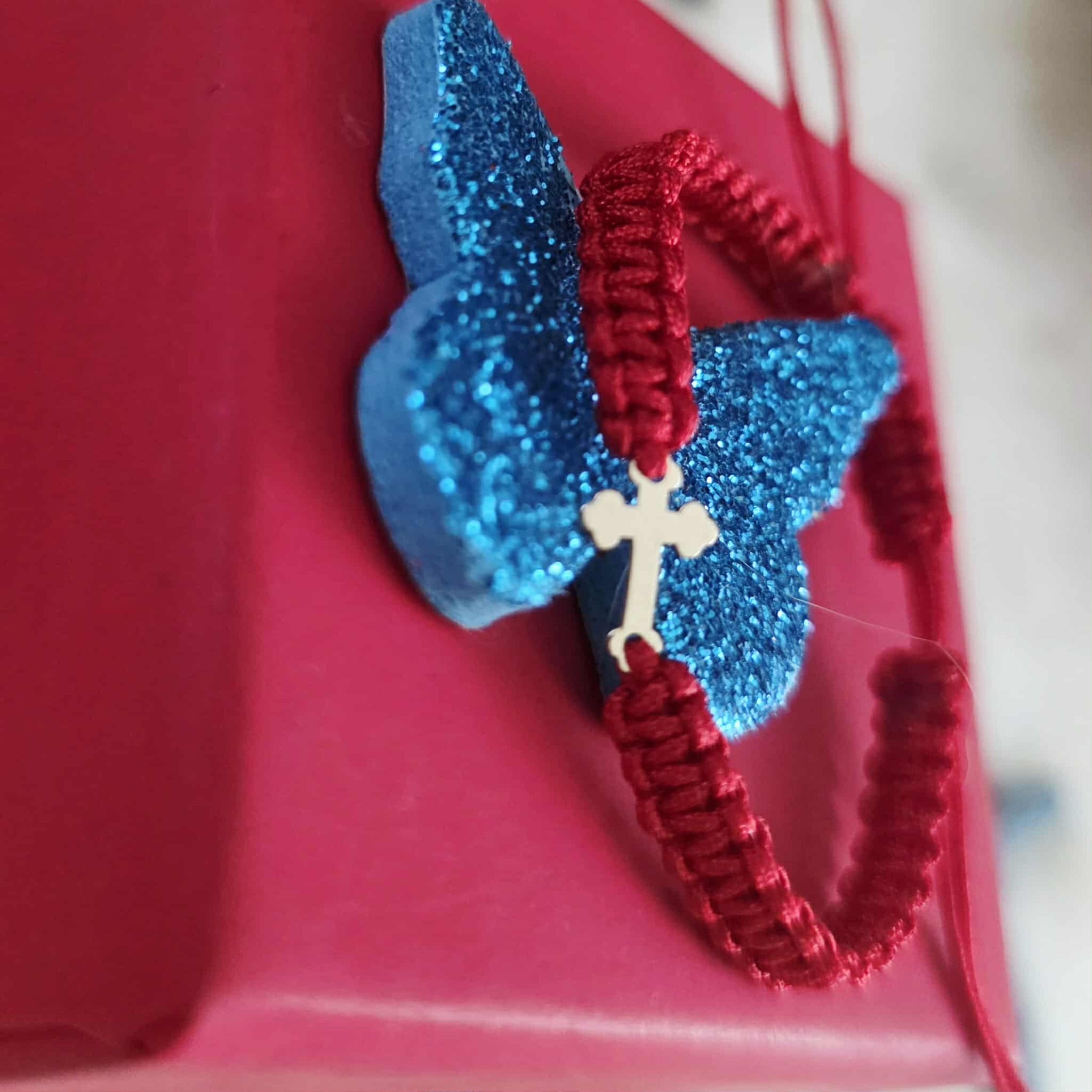 Pequeña cruz Oro 14k