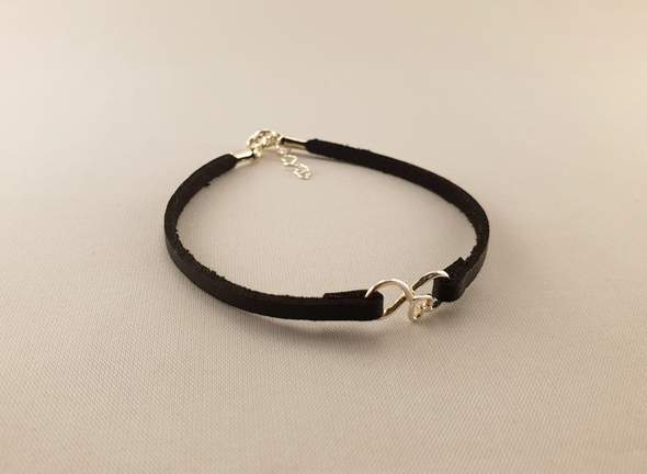Collar y Pulsera de cuero - Corazón infinito